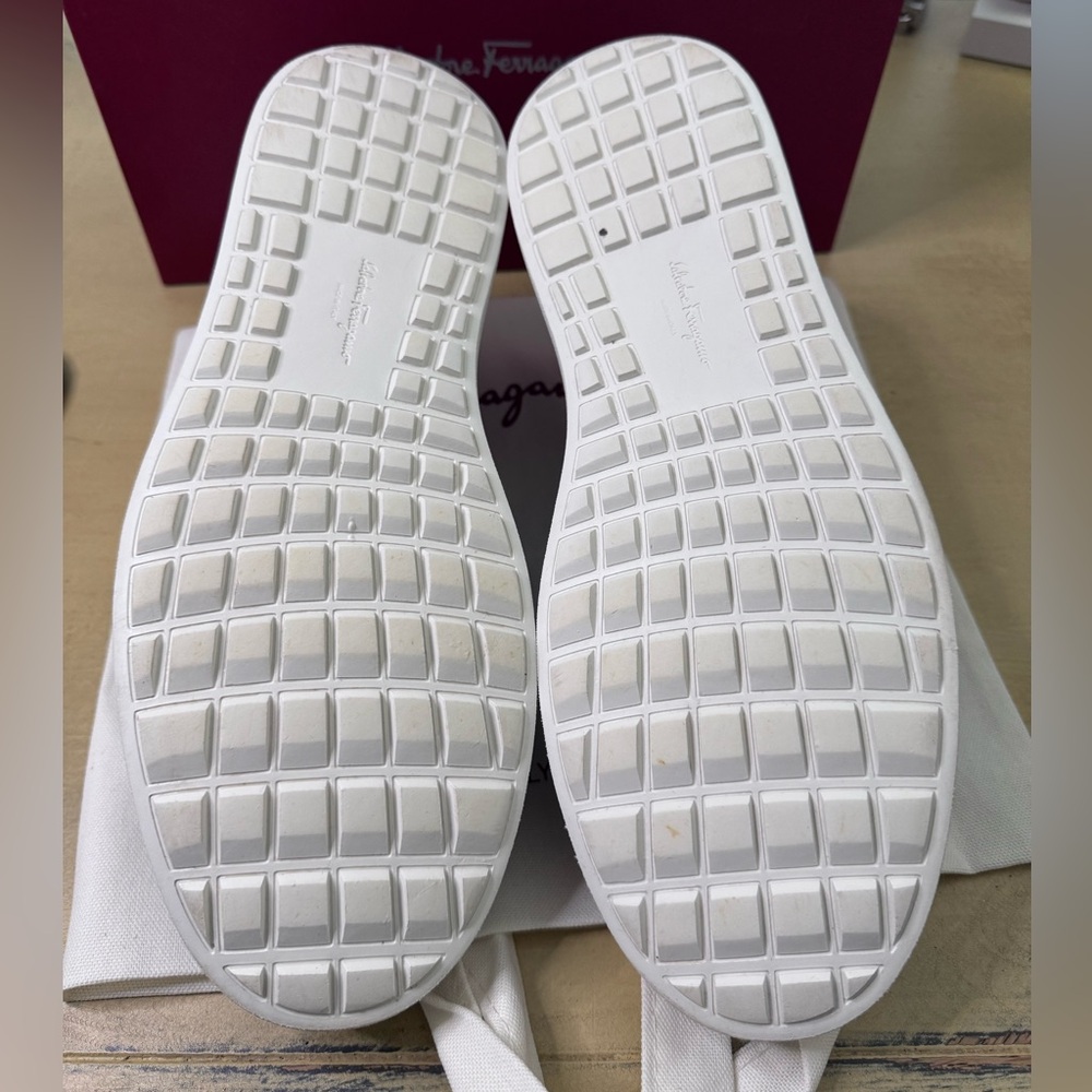 Salvatore Ferragamo Fury 2 Sneakers - Picture 5 of 10